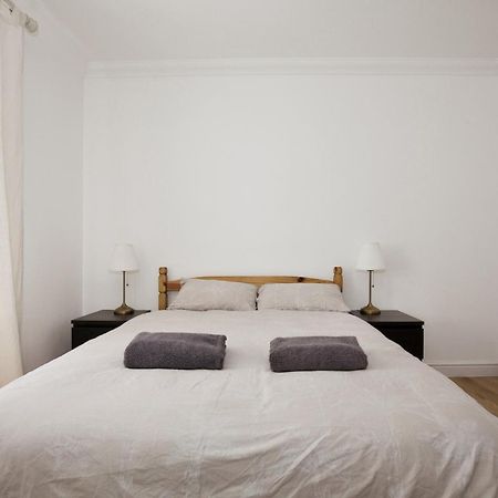 Апартаменти Well Located South Kensington Flat Лондон Екстер'єр фото
