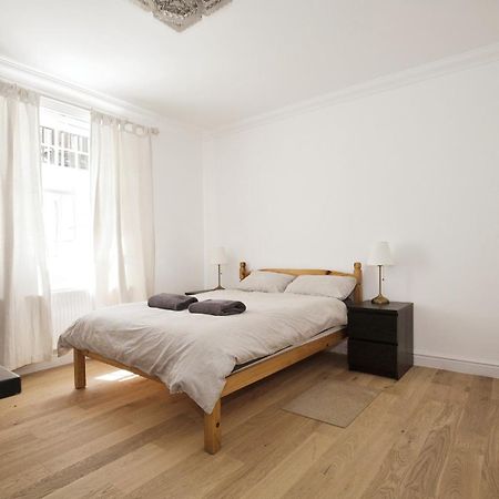 Апартаменти Well Located South Kensington Flat Лондон Екстер'єр фото